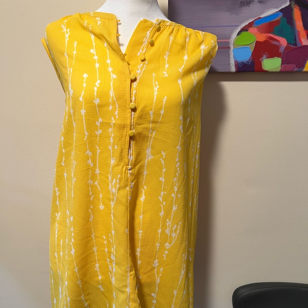 Canary Yellow Cute Sleeveless Blouse